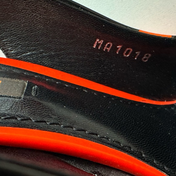 SOLD Louis Vuitton x Stephen Sprouse Graffiti Slingback Pumps - Picture 11 of 11